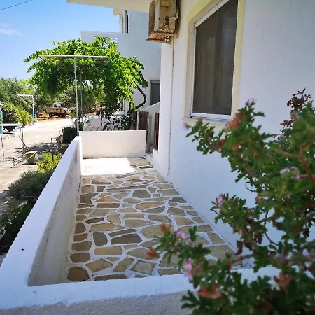 Apartment Kassandra Garden Istro