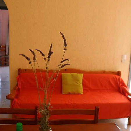 Apartment Kassandra Garden *